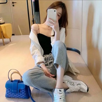 腾空而起的少年